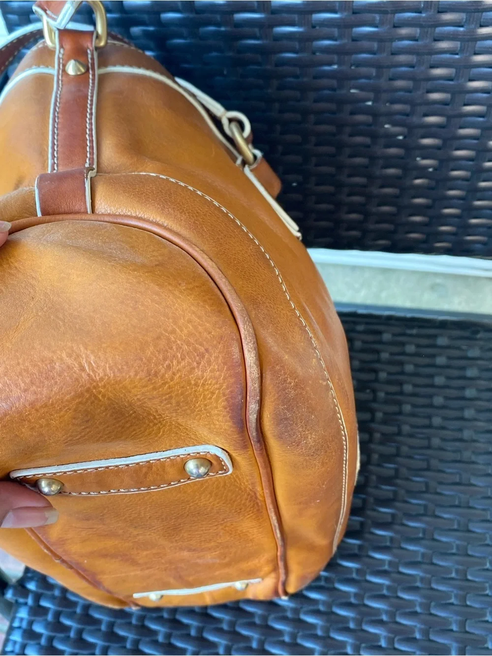 Vintage Dooney&Bourke Florentino Edge Shopper in English Tan